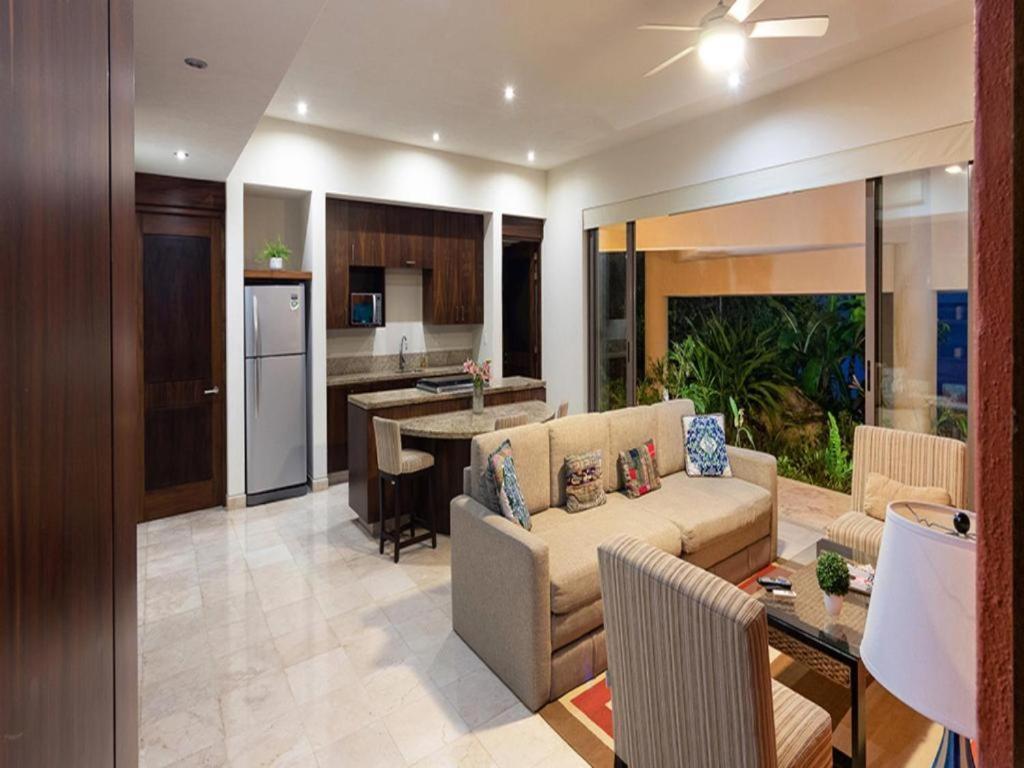 Modern Understated Luxury Villa Kismet Puerto Vallarta Exterior foto